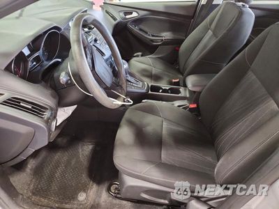 Zdjęcie 7 z 12 samochodu: 2017 FORD FOCUS SE VIN:1FADP3F23HL215315 - miniatura