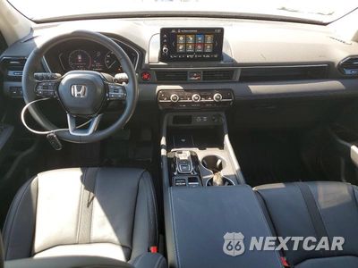 Zdjęcie 8 z 12 samochodu: 2025 HONDA PILOT EXL VIN:5FNYG2H43SB045875 - miniatura