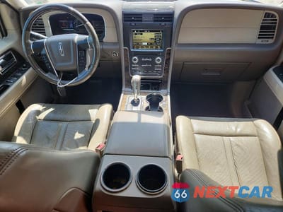 Zdjęcie 8 z 13 samochodu: 2016 LINCOLN NAVIGATOR L SELECT VIN:5LMJJ3HTXGEL12155 - miniatura