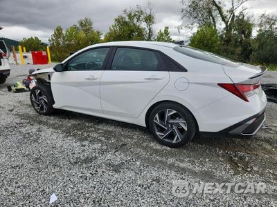 Drugie zdjęcie samochodu z przodu: 2025 HYUNDAI ELANTRA SEL SPORT VIN:KMHLM4DGXSU890711 - miniatura