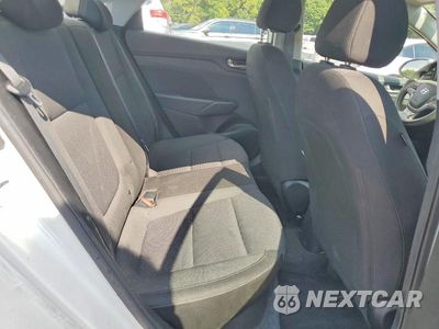 Zdjęcie 10 z 12 samochodu: 2019 HYUNDAI ACCENT SE VIN:3KPC24A33KE074207 - miniatura