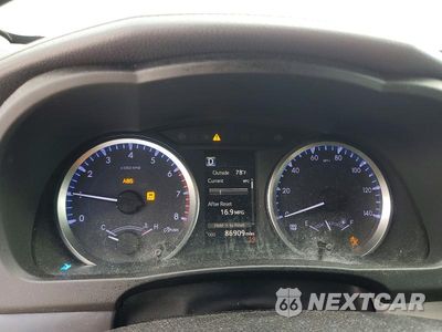 Zdjęcie 9 z 13 samochodu: 2018 TOYOTA HIGHLANDER LE VIN:5TDZARFHXJS035925 - miniatura