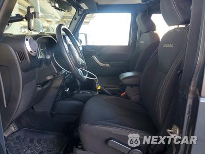 Zdjęcie 7 z 12 samochodu: 2017 JEEP WRANGLER SAHARA VIN:1C4AJWBG2HL507572 - miniatura