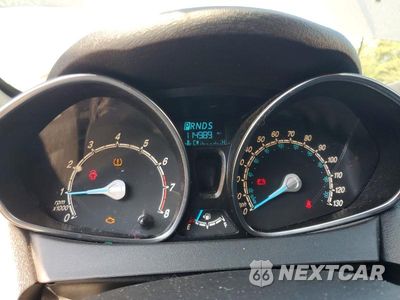 Zdjęcie 9 z 12 samochodu: 2018 FORD FIESTA SE VIN:3FADP4BJ9JM128042 - miniatura