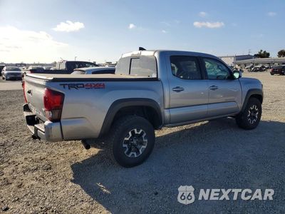 Trzecie zdjęcie samochodu z tyłu: 2019 TOYOTA TACOMA TRD OFF-ROAD VIN:5TFCZ5AN1KX187138 - miniatura