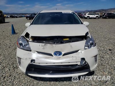 Piąte zdjęcie samochodu w środku: 2012 TOYOTA PRIUS TWO VIN:JTDKN3DU0C1601934 - miniatura