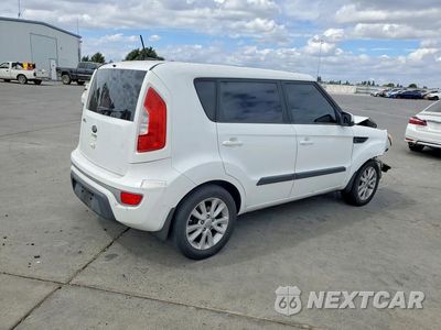Trzecie zdjęcie samochodu z tyłu: 2013 KIA SOUL + VIN:KNDJT2A67D7772633 - miniatura