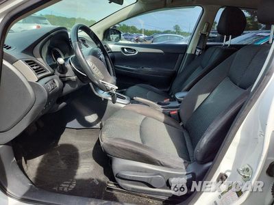 Zdjęcie 7 z 12 samochodu: 2015 NISSAN SENTRA SR VIN:3N1AB7AP4FY332575 - miniatura