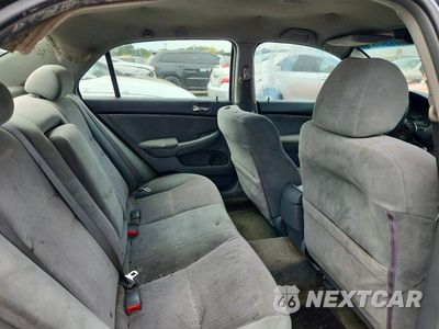 Zdjęcie 10 z 12 samochodu: 2004 HONDA ACCORD LX VIN:1HGCM56364A036017 - miniatura