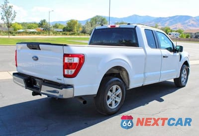 Trzecie zdjęcie samochodu z tyłu: 2023 FORD F150 SUPER CAB VIN:1FTEX1C8XPKF62964 - miniatura