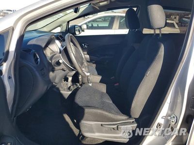 Zdjęcie 7 z 13 samochodu: 2017 NISSAN VERSA NOTE SL VIN:3N1CE2CP8HL354210 - miniatura