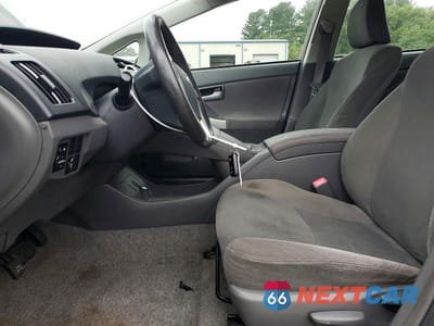 Zdjęcie 7 z 12 samochodu: 2011 TOYOTA PRIUS TWO VIN:JTDKN3DU2B5364905 - miniatura
