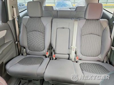 Zdjęcie 10 z 13 samochodu: 2016 CHEVROLET TRAVERSE LS VIN:1GNKRFED7GJ133248 - miniatura