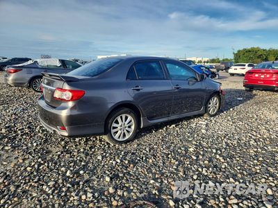Trzecie zdjęcie samochodu z tyłu: 2013 TOYOTA COROLLA S VIN:5YFBU4EE8DP222869 - miniatura