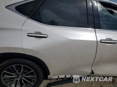 Zdjęcie 10 z 12 samochodu: 2024 LEXUS NX PREMIUM VIN:JTJGKCEZ0R5020022 - miniatura
