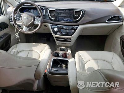 Zdjęcie 8 z 14 samochodu: 2021 CHRYSLER PACIFICA TOURING L VIN:2C4RC1BG6MR590876 - miniatura