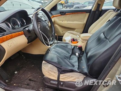 Zdjęcie 7 z 12 samochodu: 2010 HYUNDAI SONATA GLS VIN:5NPET4AC8AH644041 - miniatura