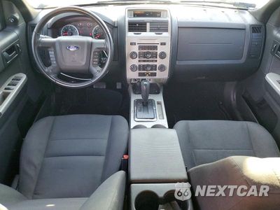 Zdjęcie 8 z 13 samochodu: 2010 FORD ESCAPE XLT VIN:1FMCU9D71AKC83619 - miniatura
