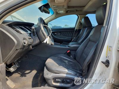 Zdjęcie 7 z 13 samochodu: 2010 FORD TAURUS SHO VIN:1FAHP2KT2AG106837 - miniatura