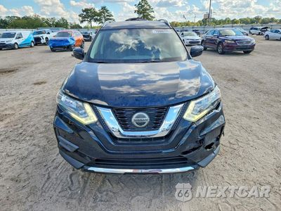 Piąte zdjęcie samochodu w środku: 2018 NISSAN ROGUE SV VIN:JN8AT2MT0JW492334 - miniatura