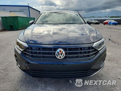 Piąte zdjęcie samochodu w środku: 2021 VOLKSWAGEN JETTA SEL VIN:3VWE57BU1MM070266 - miniatura