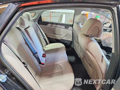 Zdjęcie 10 z 12 samochodu: 2016 HYUNDAI SONATA SE VIN:5NPE24AF7GH322805 - miniatura