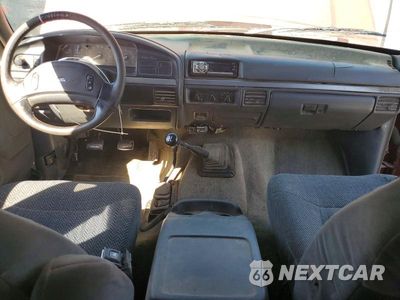 Zdjęcie 8 z 12 samochodu: 1993 FORD F250 VIN:1FTHX26H5PKB48229 - miniatura