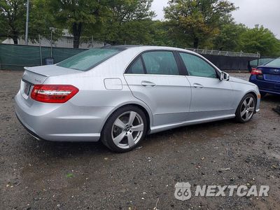 Trzecie zdjęcie samochodu z tyłu: 2010 MERCEDES-BENZ E 350 4MATIC VIN:WDDHF8HB4AA235721 - miniatura