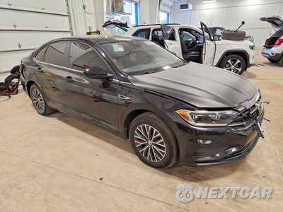 Czwarte zdjęcie samochodu z boku: 2019 VOLKSWAGEN JETTA SEL VIN:3VWE57BU8KM070942 - miniatura