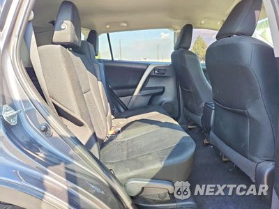 Zdjęcie 11 z 13 samochodu: 2014 TOYOTA RAV4 LE VIN:2T3BFREV4EW179517 - miniatura