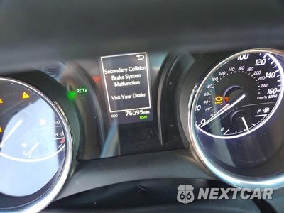 Zdjęcie 9 z 12 samochodu: 2019 TOYOTA CAMRY SE VIN:4T1B11HK1KU176886 - miniatura