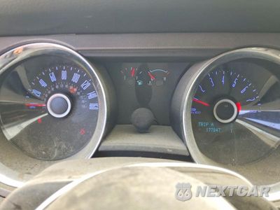 Zdjęcie 9 z 12 samochodu: 2014 FORD MUSTANG VIN:1ZVBP8AM0E5262872 - miniatura