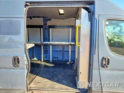 Zdjęcie 11 z 13 samochodu: 2021 RAM PROMASTER 3500 3500 HIGH VIN:3C6FRVJG8ME500890 - miniatura