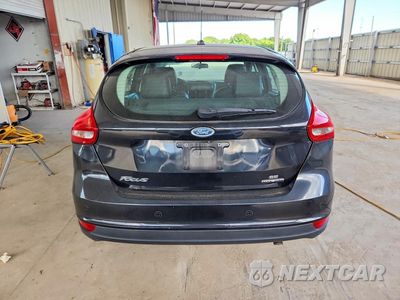 Zdjęcie 6 z 12 samochodu: 2015 FORD FOCUS SE VIN:1FADP3K2XFL345515 - miniatura