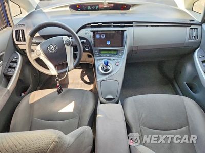 Zdjęcie 8 z 12 samochodu: 2010 TOYOTA PRIUS III VIN:JTDKN3DU0A5013456 - miniatura