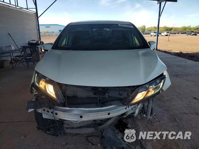 Piąte zdjęcie samochodu w środku: 2019 HONDA ODYSSEY EXL VIN:5FNRL6H76KB102362 - miniatura