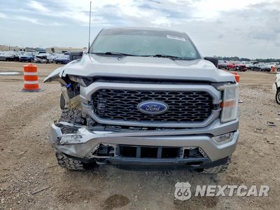 Piąte zdjęcie samochodu w środku: 2021 FORD F150 SUPERCREW VIN:1FTFW1E87MKD97004 - miniatura