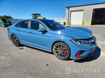Czwarte zdjęcie samochodu z boku: 2025 VOLKSWAGEN JETTA GLI AUTOBAHN VIN:3VW2T7BU1SM054722 - miniatura