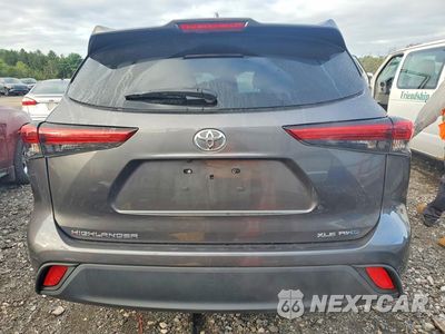 Zdjęcie 6 z 14 samochodu: 2022 TOYOTA HIGHLANDER XLE VIN:5TDGZRBH7NS240002 - miniatura