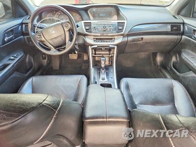 Zdjęcie 8 z 12 samochodu: 2013 HONDA ACCORD SPORT VIN:1HGCR2F56DA018098 - miniatura