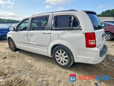 Drugie zdjęcie samochodu z przodu: 2010 CHRYSLER TOWN & COUNTRY TOURING PLUS VIN:2A4RR8DXXAR366715 - miniatura
