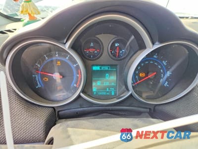 Zdjęcie 9 z 12 samochodu: 2014 CHEVROLET CRUZE LT VIN:1G1PC5SB5E7194601 - miniatura