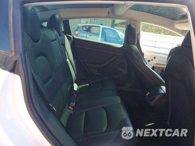 Zdjęcie 10 z 12 samochodu: 2022 TESLA MODEL 3 VIN:5YJ3E1EB8NF125562 - miniatura