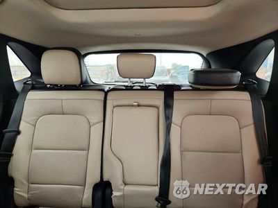 Zdjęcie 10 z 14 samochodu: 2020 FORD ESCAPE TITANIUM VIN:1FMCU0DZ7LUC31674 - miniatura