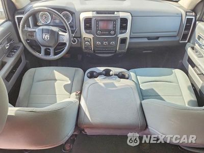 Zdjęcie 8 z 13 samochodu: 2014 RAM 1500 SLT VIN:1C6RR7GG7ES124858 - miniatura