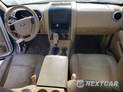 Zdjęcie 8 z 12 samochodu: 2006 FORD EXPLORER XLT VIN:1FMEU63EX6UA11833 - miniatura