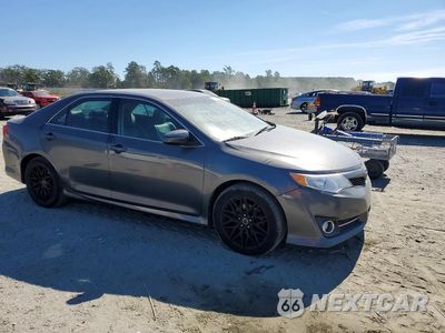 Czwarte zdjęcie samochodu z boku: 2014 TOYOTA CAMRY SE VIN:4T1BF1FK1EU391225 - miniatura