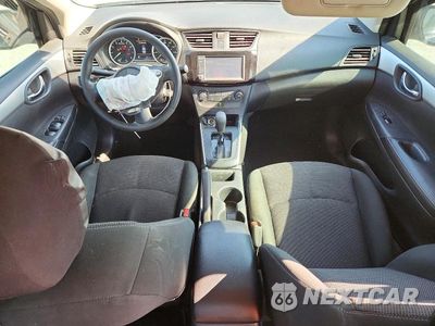 Zdjęcie 8 z 12 samochodu: 2019 NISSAN SENTRA S VIN:3N1AB7AP6KY366589 - miniatura