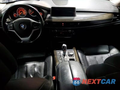 Zdjęcie 8 z 13 samochodu: 2016 BMW X5 XDRIVE35I VIN:5UXKR0C54G0S87292 - miniatura
