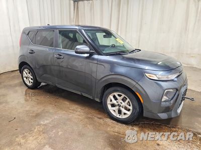 Czwarte zdjęcie samochodu z boku: 2020 KIA SOUL S VIN:KNDJ23AU8L7042350 - miniatura